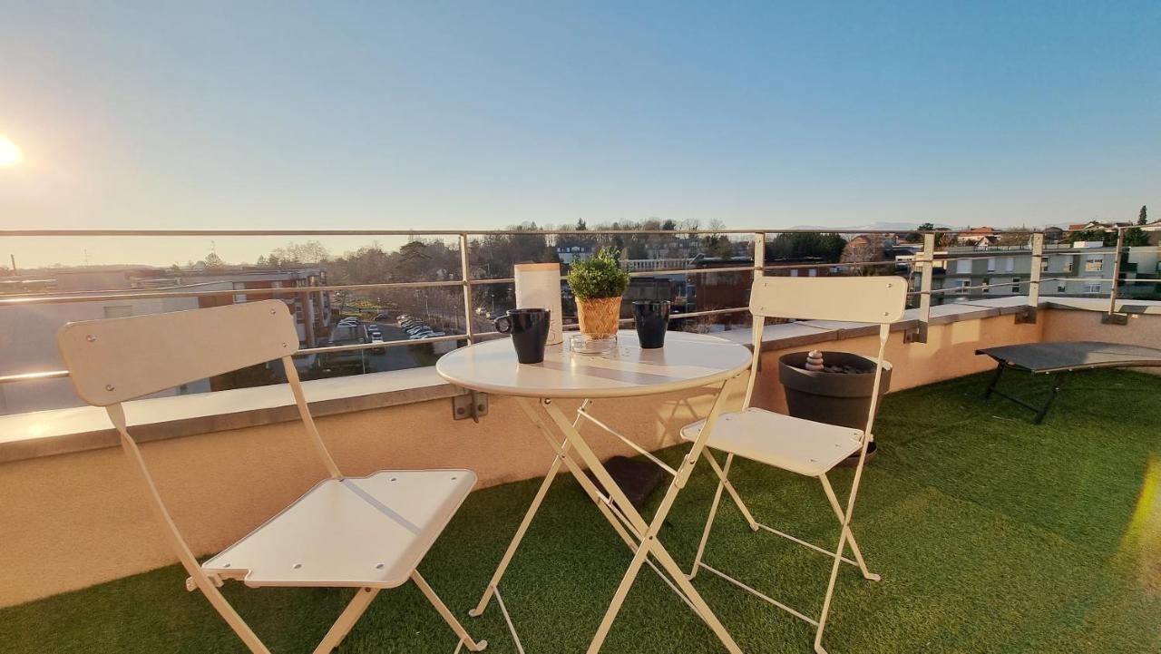 Pfastatt Le Smart - Parking - Terrasse - Wifi - Mulhouse - Relax Bnb מראה חיצוני תמונה